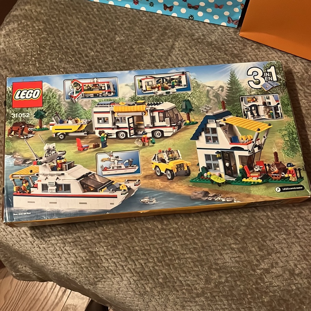 NIB LEGO 31052 Creator Vacation Getaways RV Boat bear house retired set bundle! - Picture 2 of 9